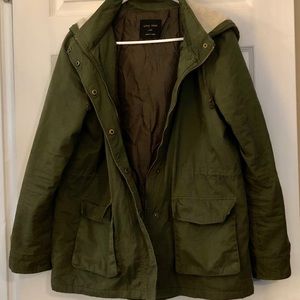 Army Green w Faux Fur Hood Women’s sz L